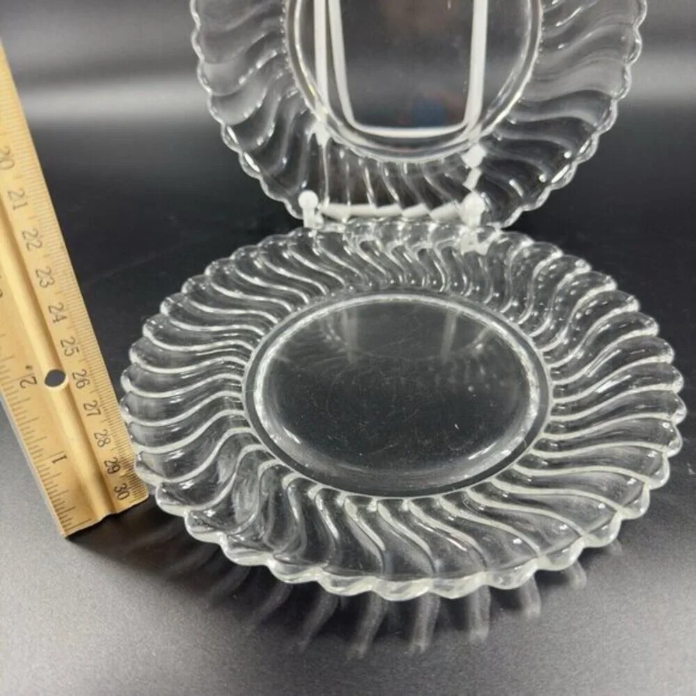 Fostoria Colony Swirl Dish Plate Set 2 Clear Glass Manganese 365nm Green UV Glow